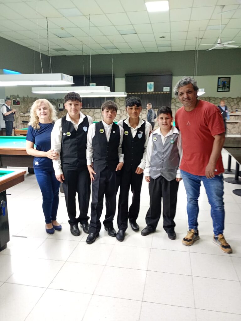 Debut en torneos de 5 quillas de la escuelita del Club San Carlos de Noetinger